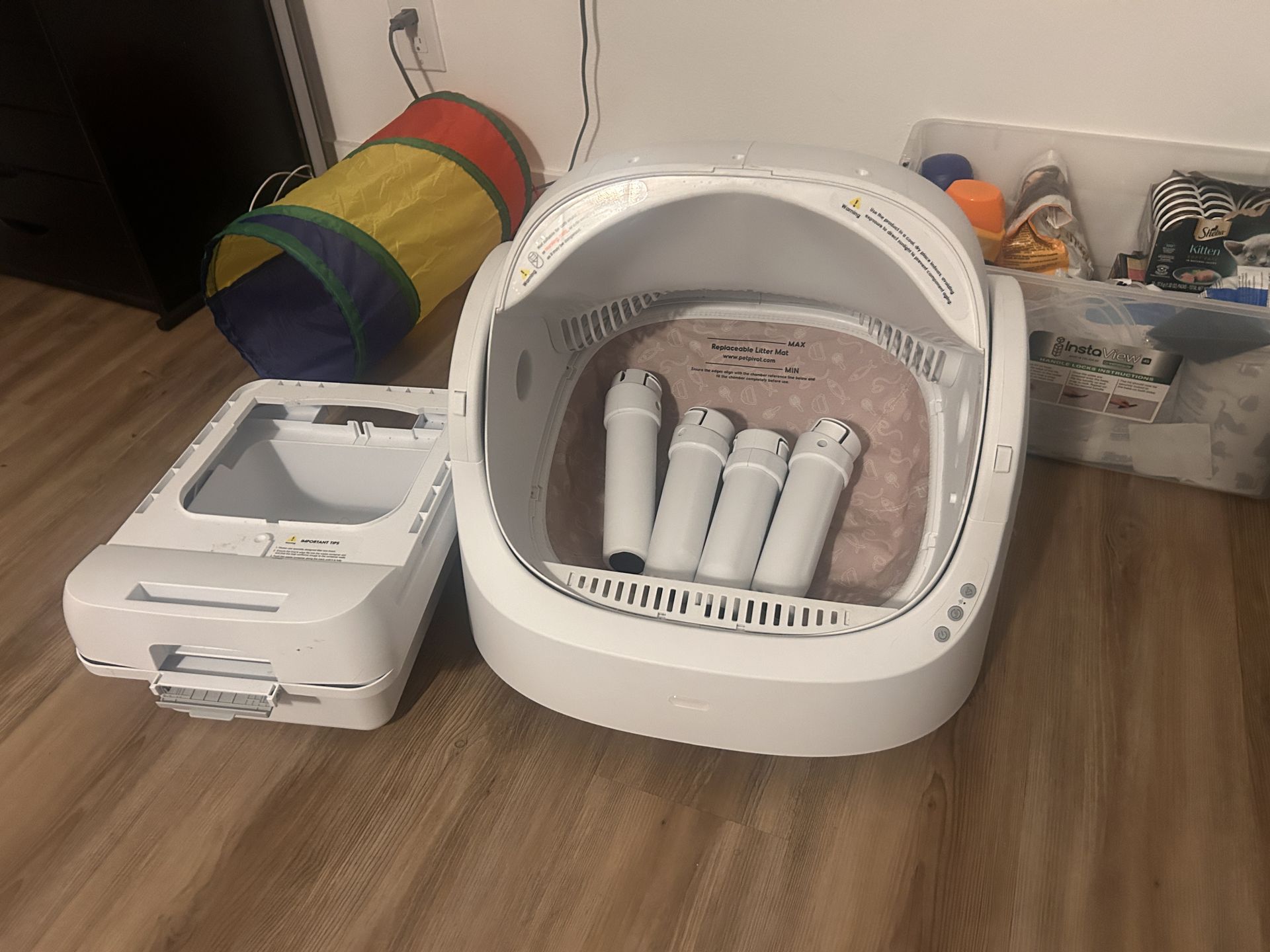 automatic litter box