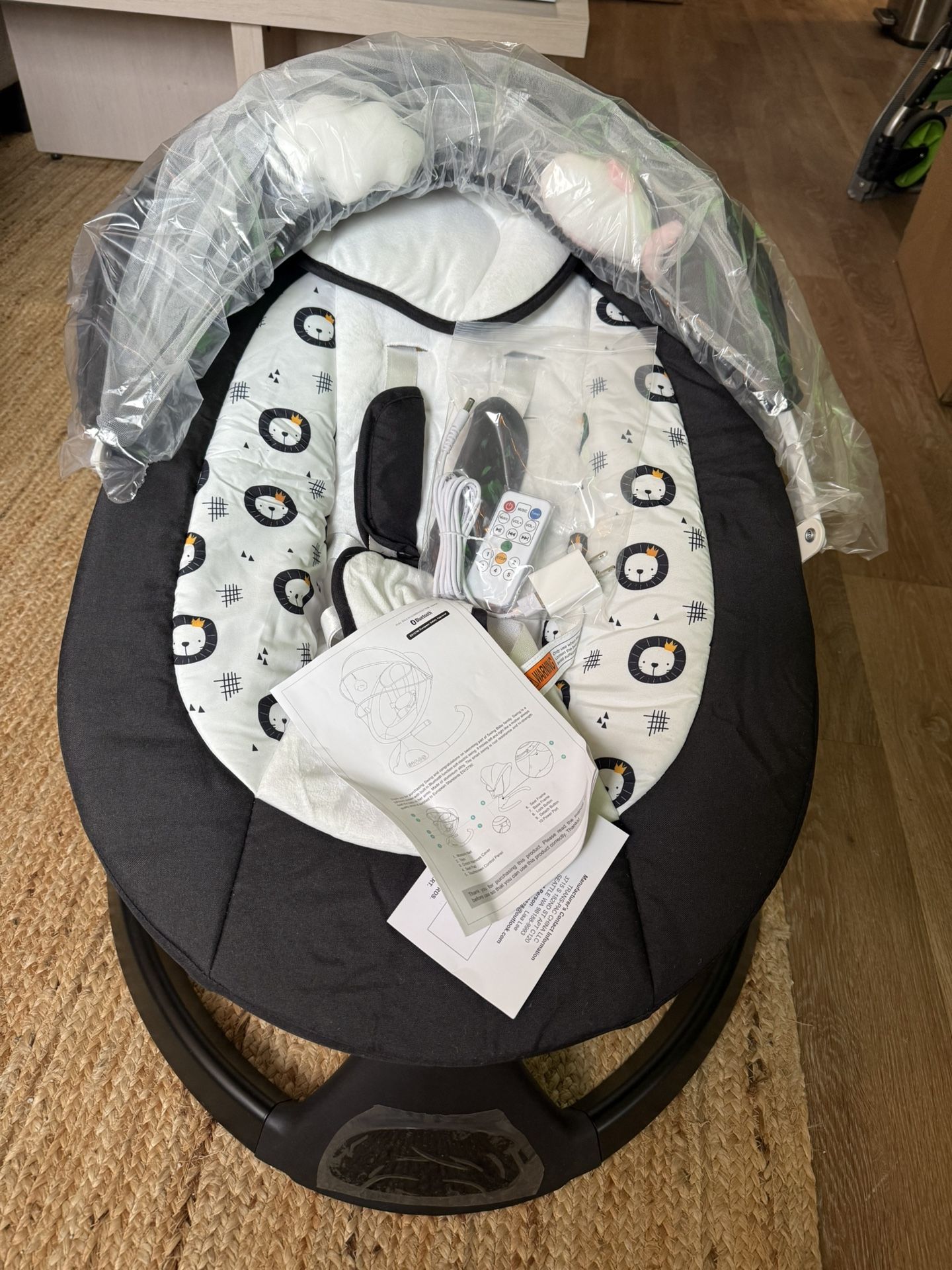Brand New Queerick Baby Swing