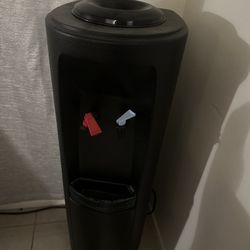 Water Dispenser