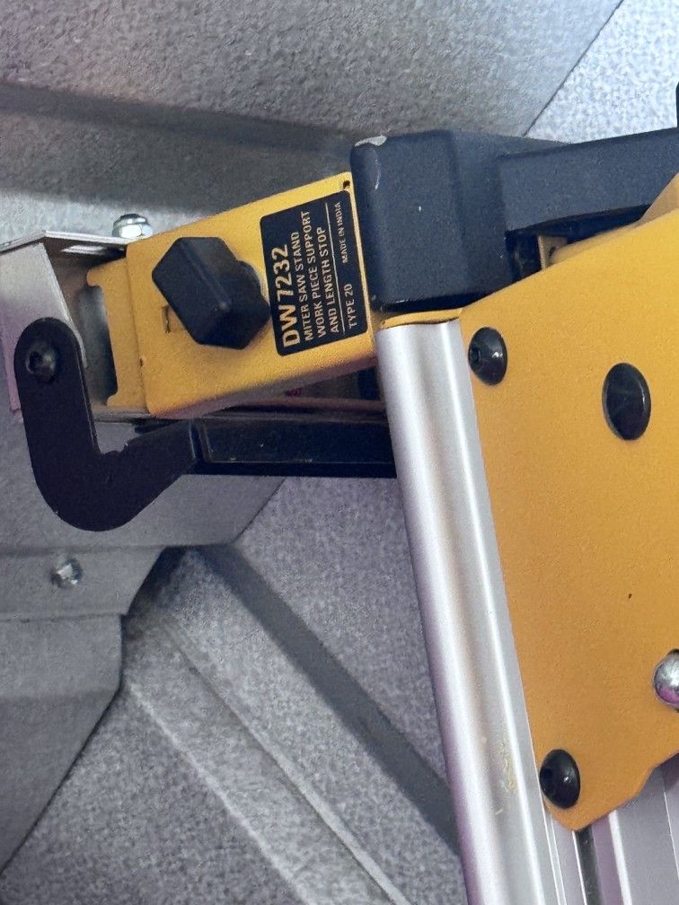 Dewalt 12 Inch Miter Saw W Stands