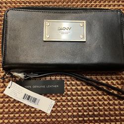 DKNY leather Wallet