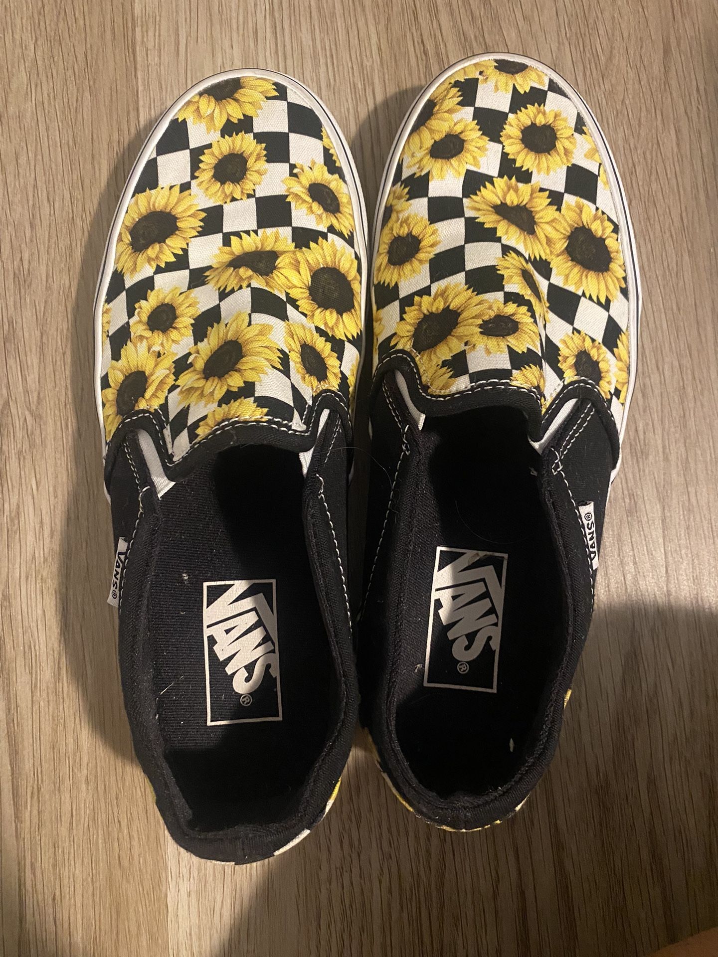 Women’s Vans Sunflowers Size 8
