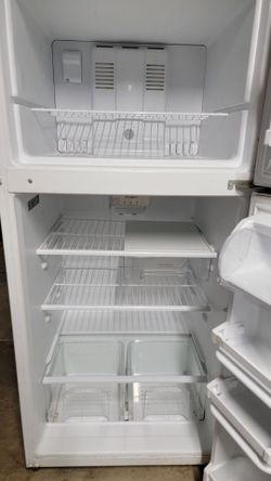 Refrigerator whirlpool