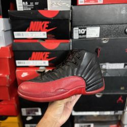 Jordan Flu Game 12s size 8  USED But Clean