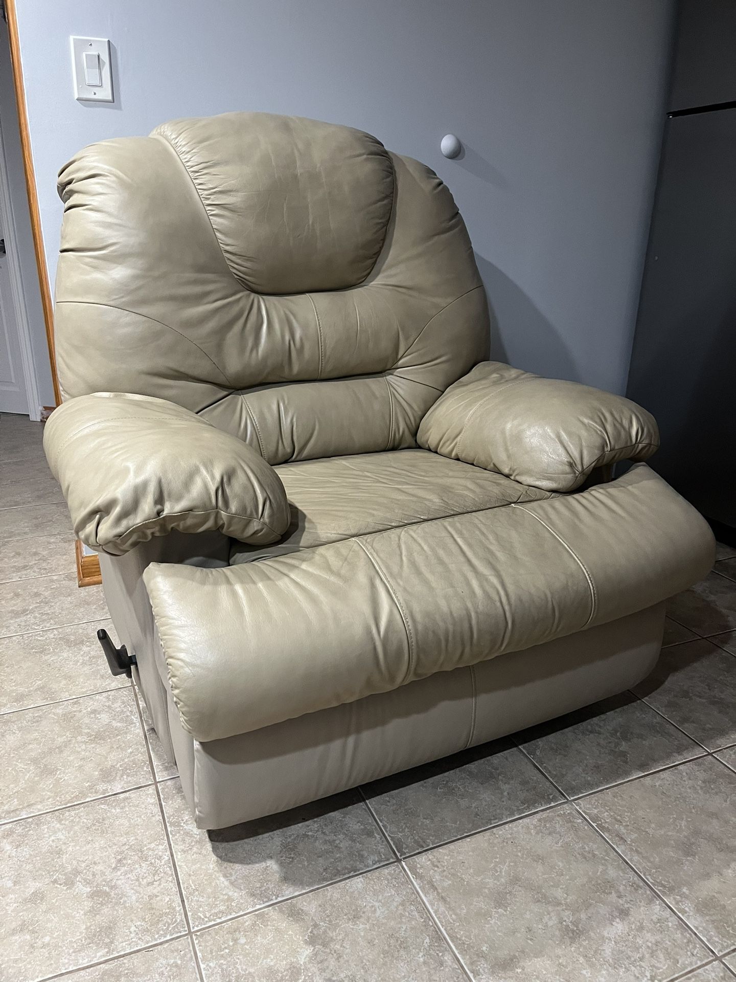 Leather Lazy Boy Recliner