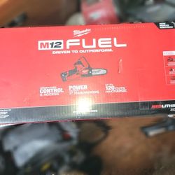 Milwaukee 6" Hatchet Pruning Saw Kit