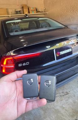 Volvo smart key fob