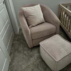 Babyletto Madyson Chair