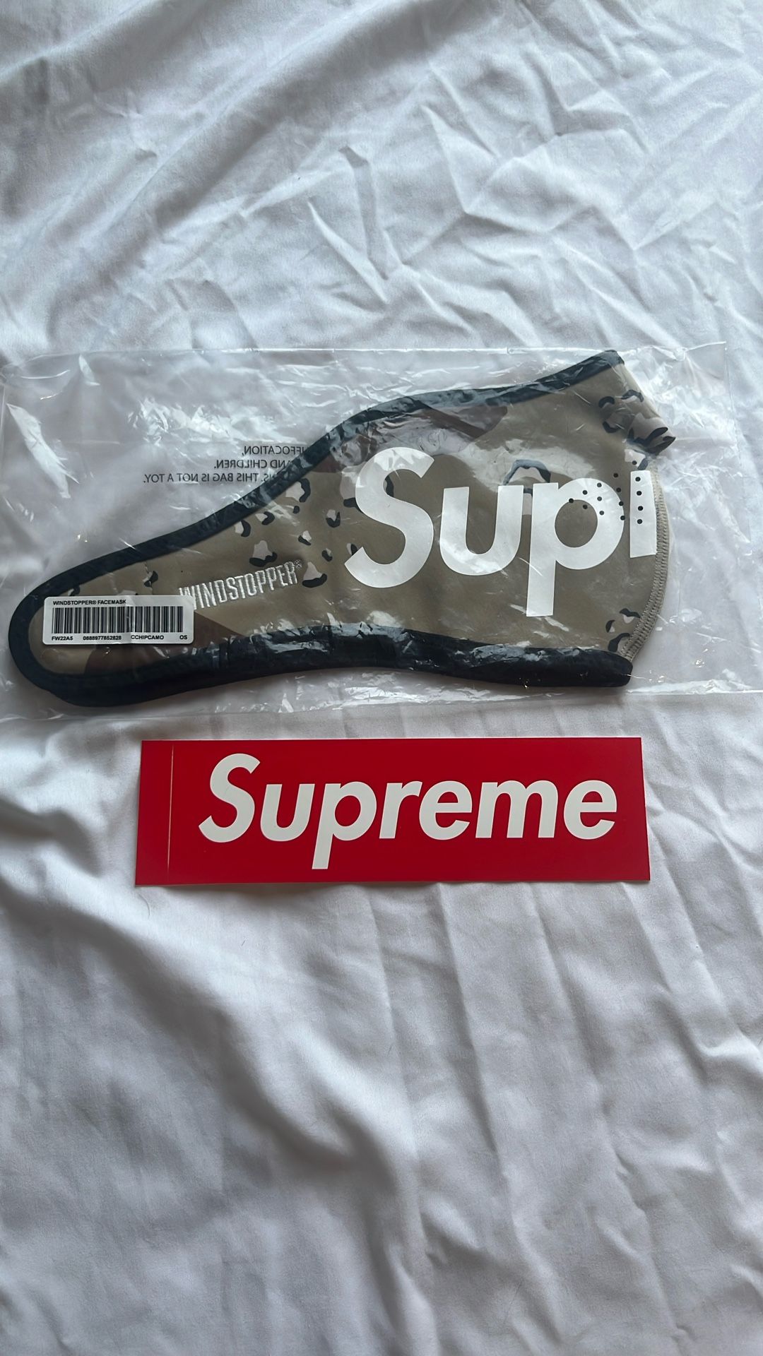 supreme facemask