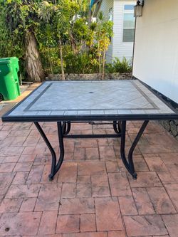 Outdoor table