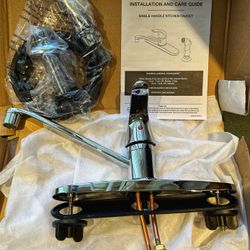 Single Handle Standard Kitchen Faucet in Chrome with White Side Sprayer