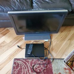 Sony 26inch TV W/ Dvd Player