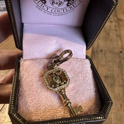 Vintage JUICY COUTURE Charm 2000’s 