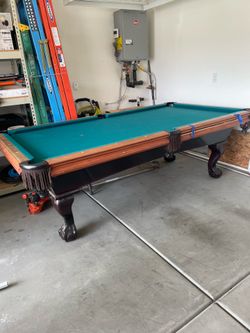 Pool table
