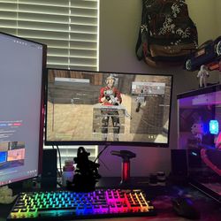 Gaming/stream Pc And Gear 