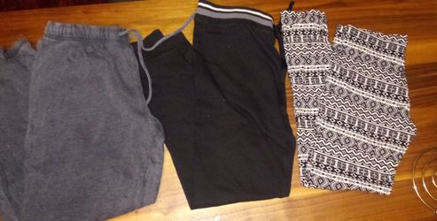Womens/juniors sz med joggers
