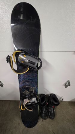 Burton snowboard 154cm, Burton bindings, and Ride mens boots 10.5