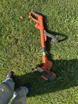 grass trimmer