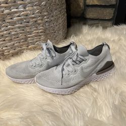 Nike React Size 8 Shoes