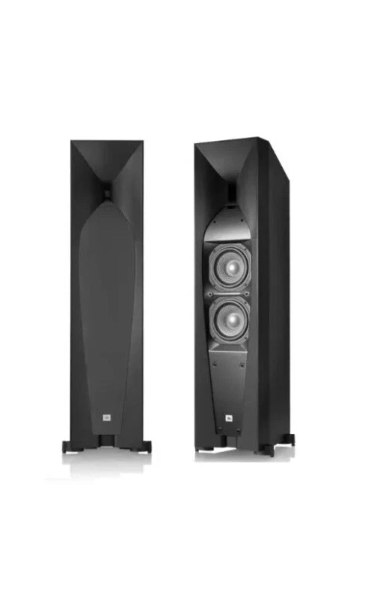 Selling a pair of JBL Studio 590 speakers, like new.