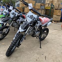 🔥125cc APOLLO X18 DIRT BIKE BRAND NEW 🔥