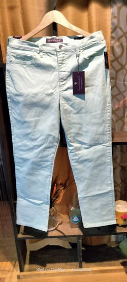 Gloria Vanderbilt Amanda Tapered Leg Jeans Light Blue Size 14
