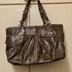 Coach Olive Green Tote Bags 
