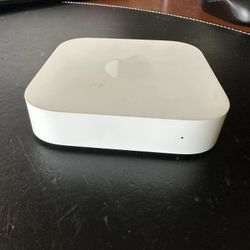 Apple Airport Express - 2nd Generation - White 