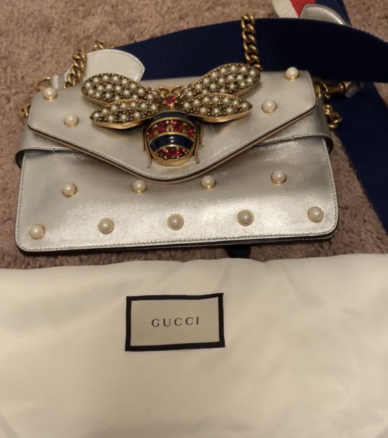 PRELOVED Gucci Black Leather Broadway Pearly Bee Shoulder Bag