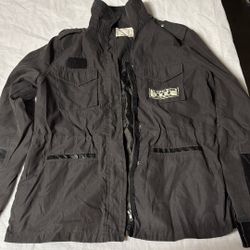 Woman’s Jacket Small