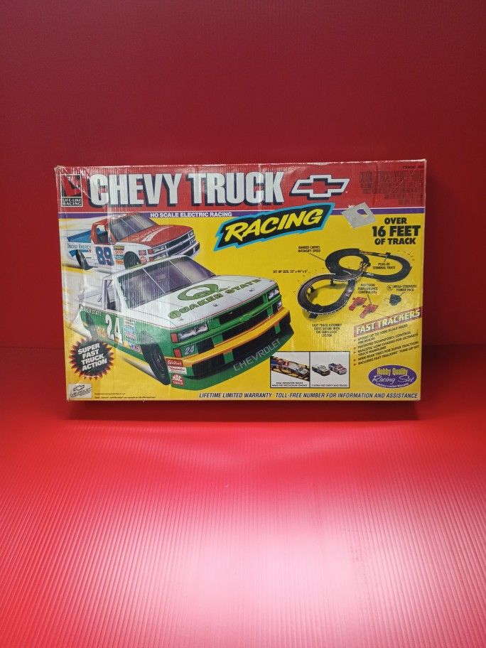 H O Electric Slot Car Track
