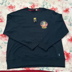 Undefeated Crew neck Sweater