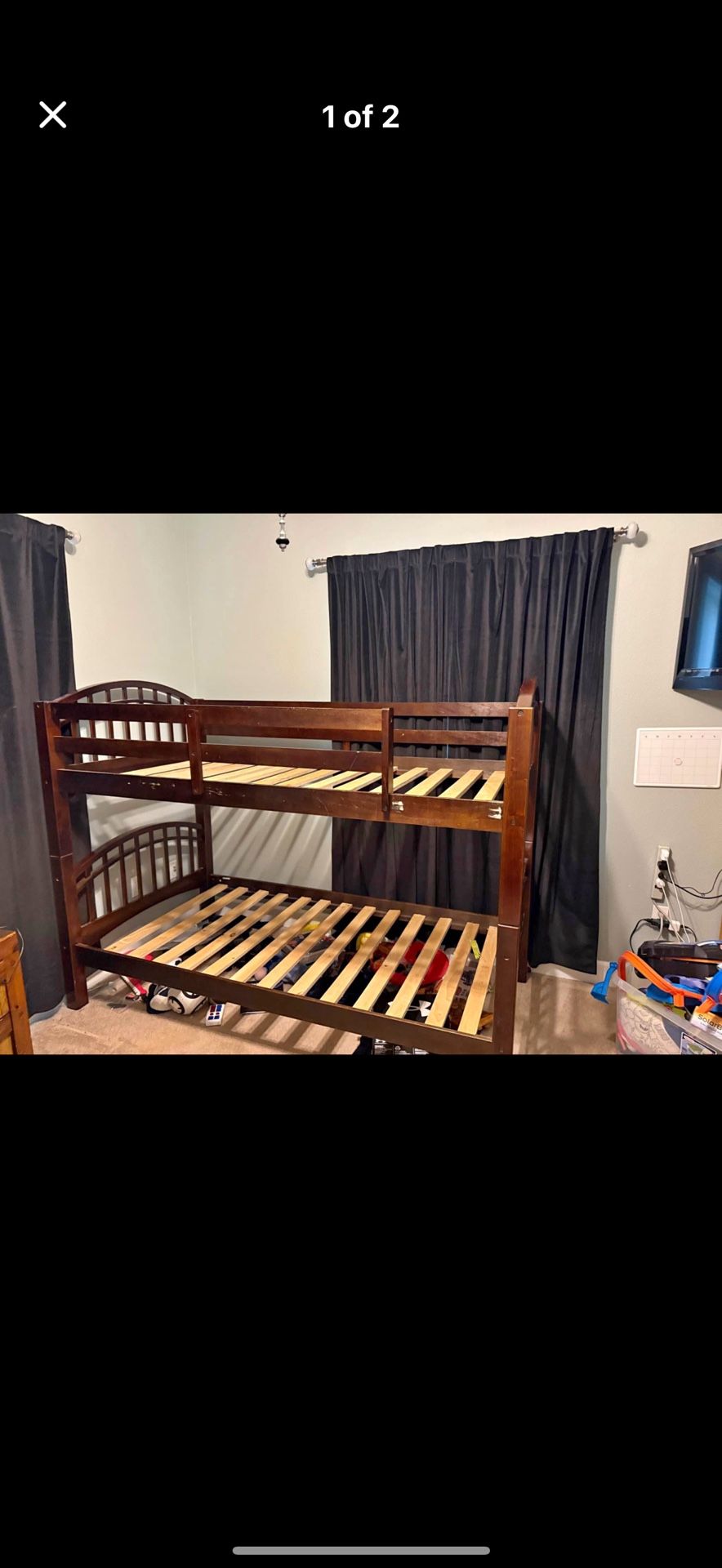 Bunk Bed /2 Twin Mattress