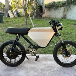 Onyx RCR 23AH Battery only 1600 miles!