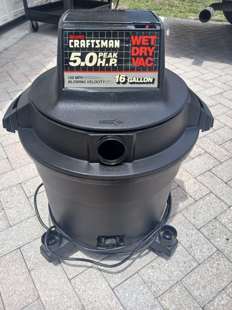 Craftsman 5 Horsepower 16 gal. Wet Dry Vac