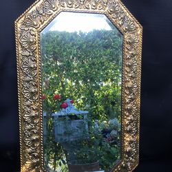 Gorgeous Vintage Wall Hanging Mirror