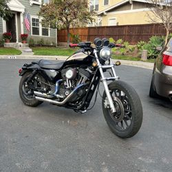 2004 Harley Davidson Sportster 1200R 