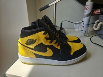 Air Jordan 1 Mid "New Love" - Size 10.5 Men's (No Box)