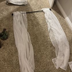 Curtain With Rod 