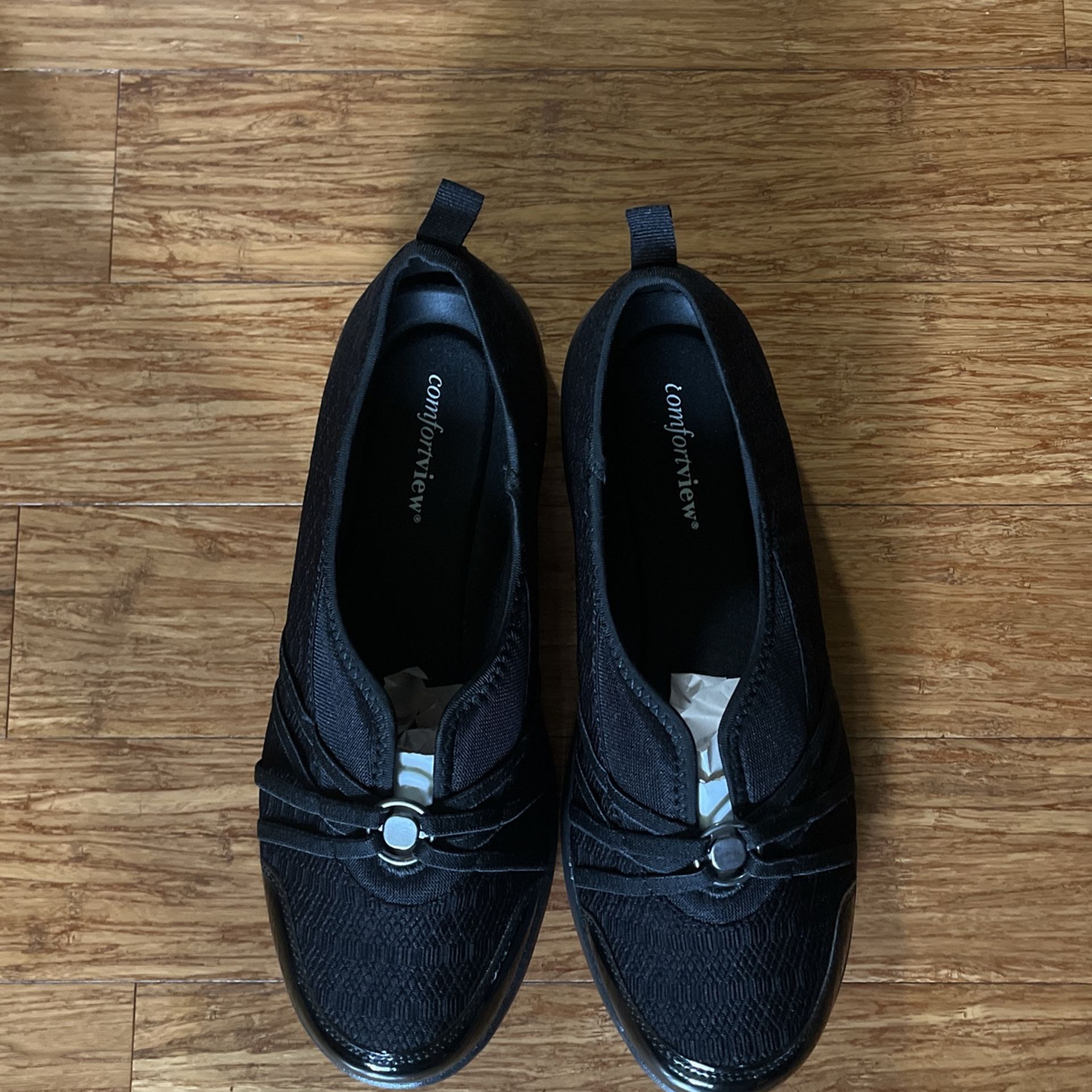 Comfort View Women’s Shoes