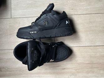 Amiri skates