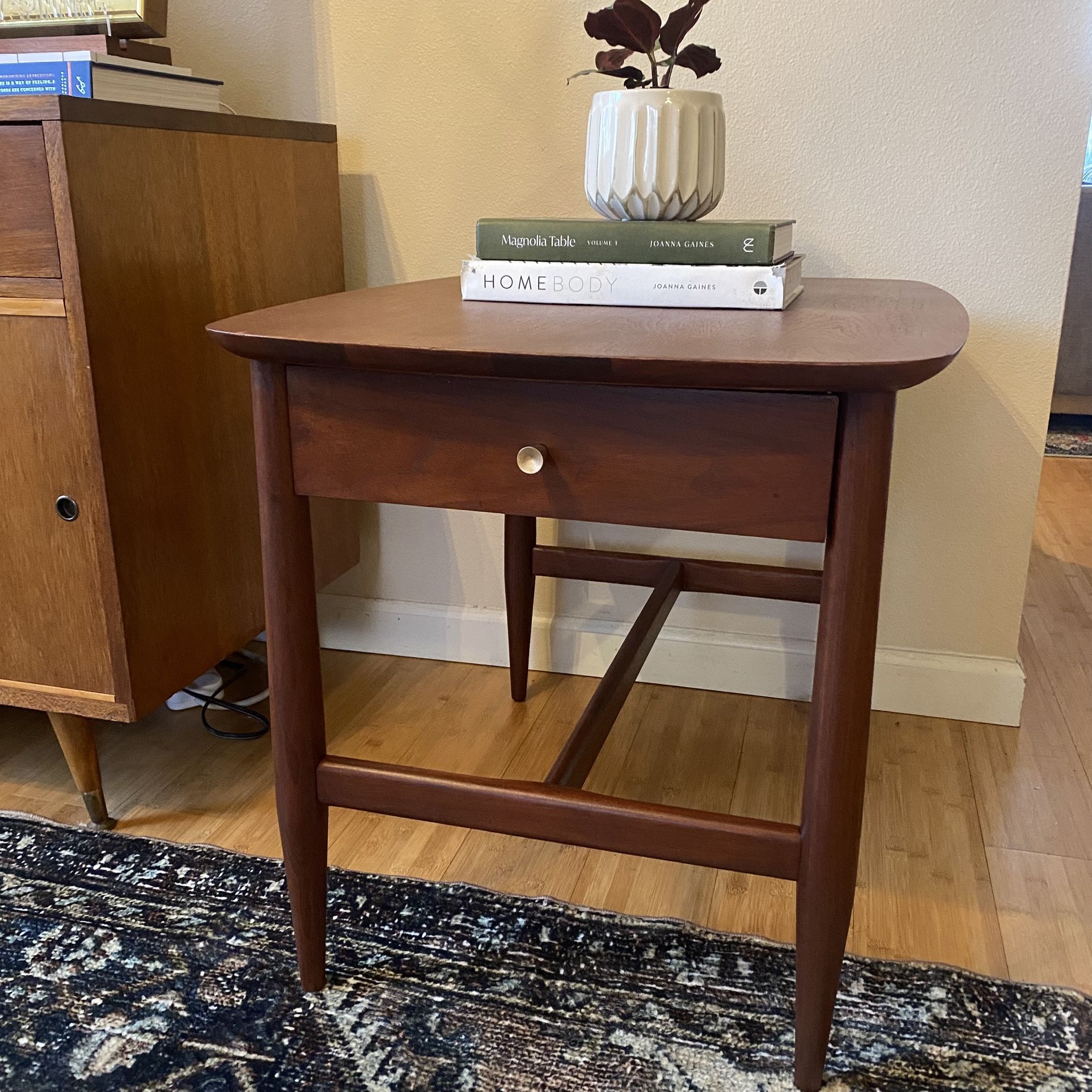 Mid Century Danish End Table 1960s