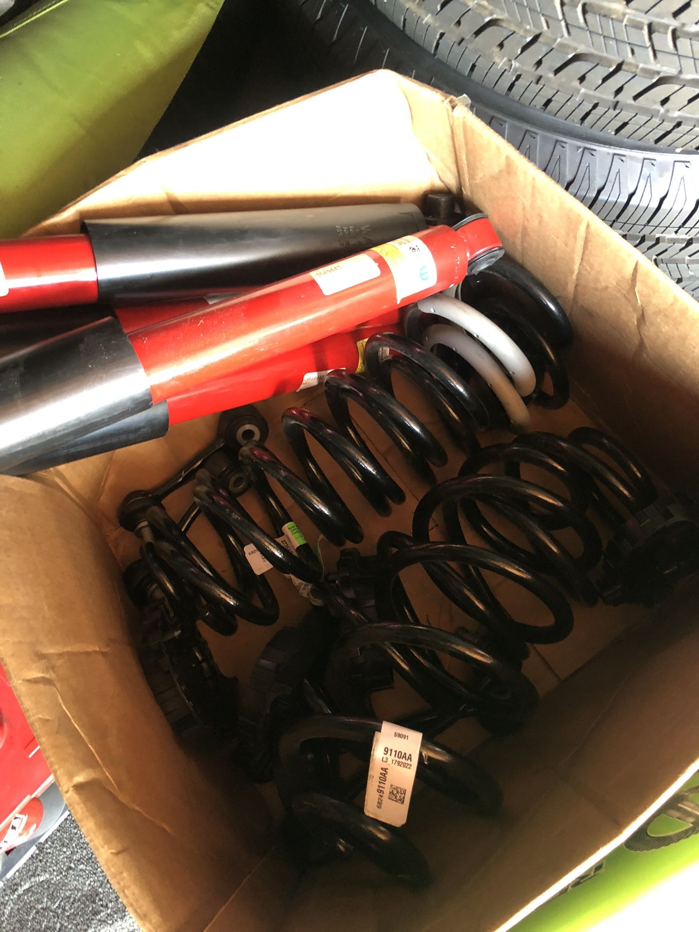 New Jeep Gladiator Front /Rear Shocks And Springs Ring Gears As New Take Offs 2023