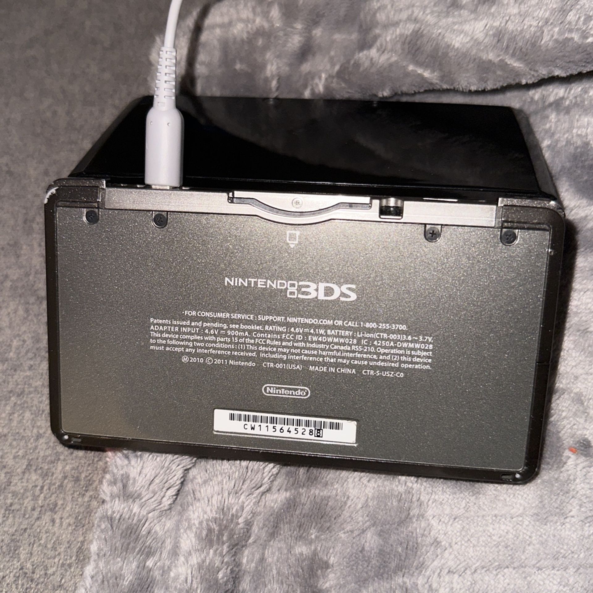 Nintendo 3ds  Black OEM Box