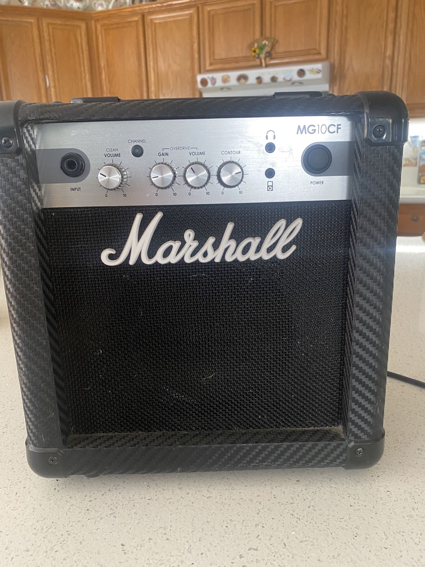 Marshall MG10CF