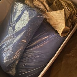 Event Tablecloth (linen) For Sale