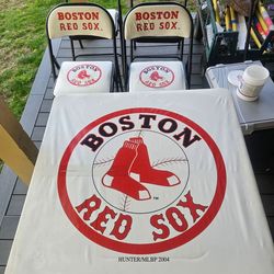 Red sox table/chairs