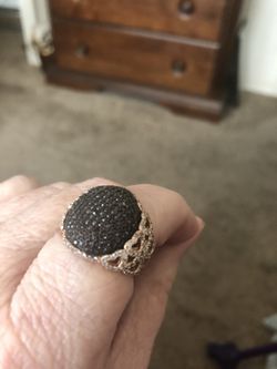 Mocha & white cubic pave w/ hearts on each side set in rose gold ring size 8