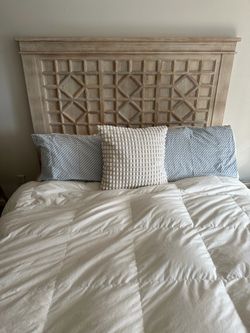 Antique wood finish Queen bed frame