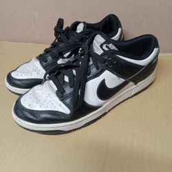 Nike Shoes Sz 9.5